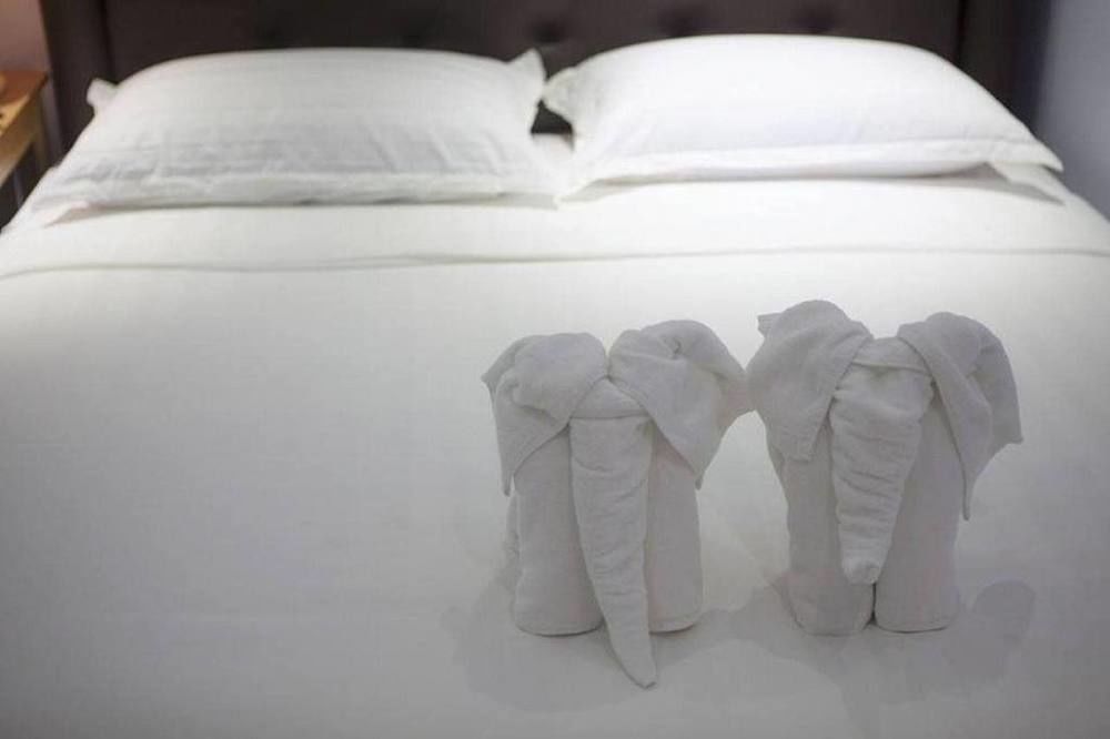 Woodland Hotel Yangon Extérieur photo