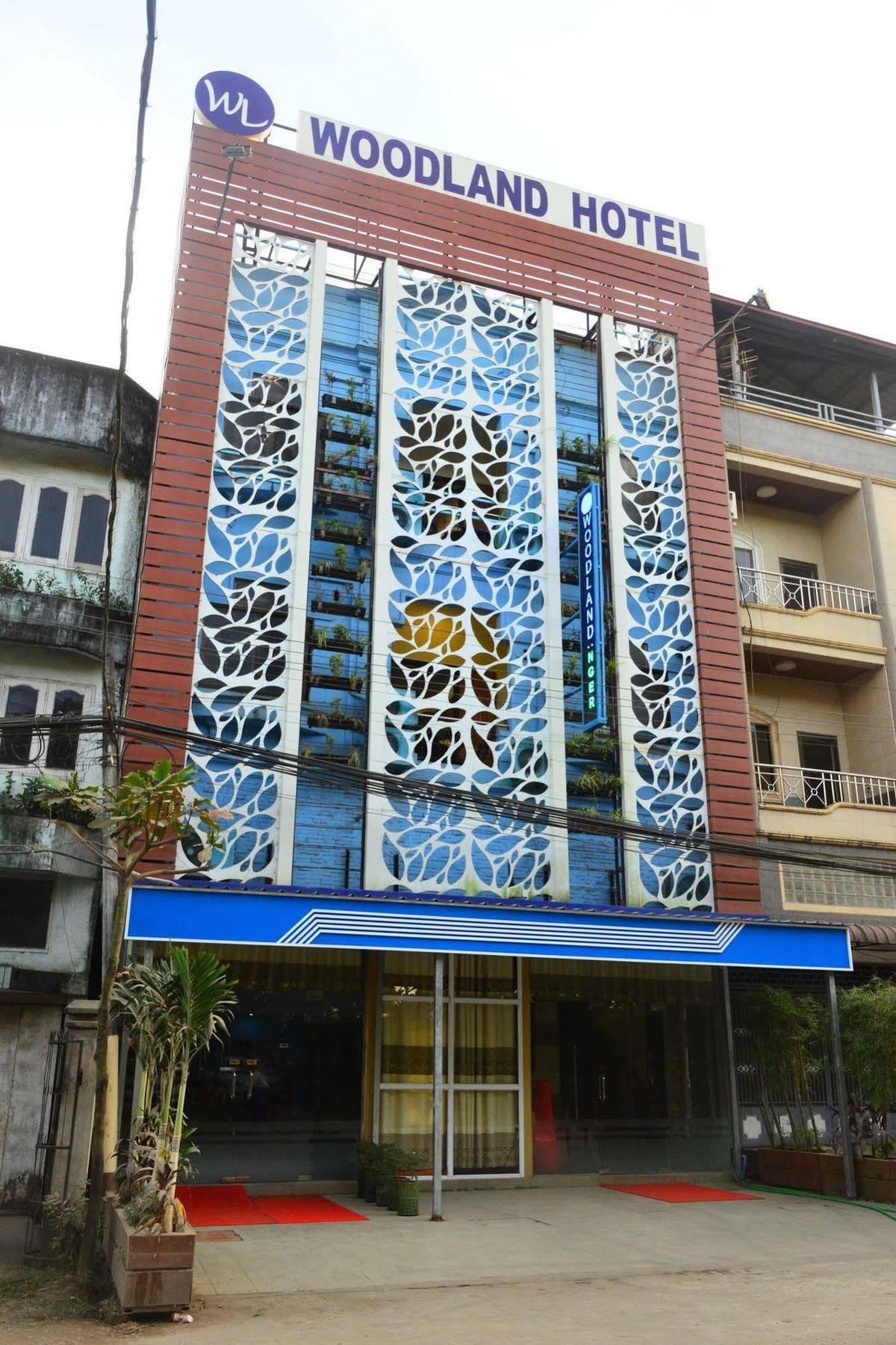 Woodland Hotel Yangon Extérieur photo
